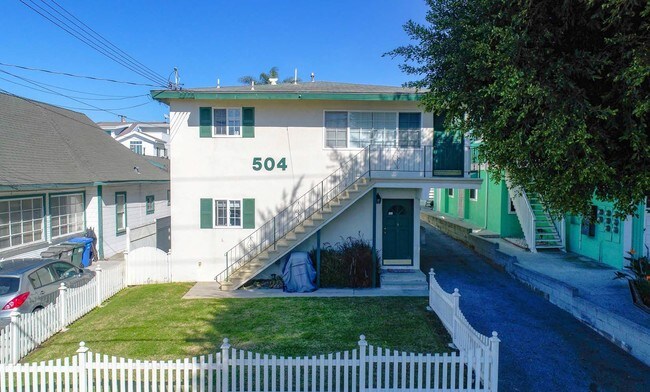 Building Photo - 504 N Elena Ave