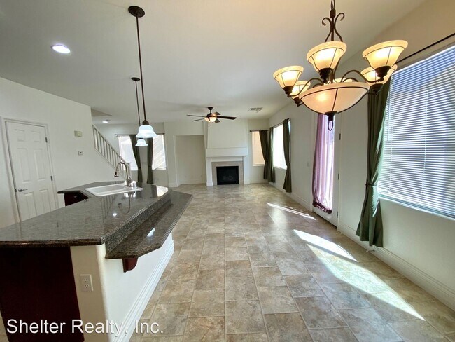 Building Photo - 3 br, 2.5 bath House - 181 Short Ruff Way