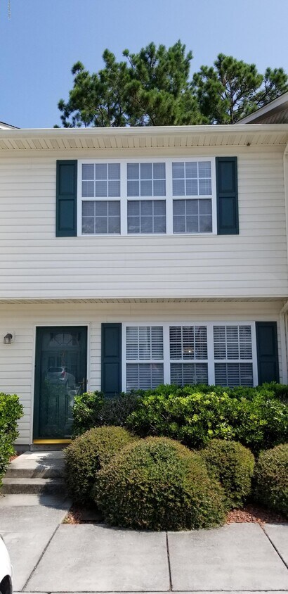 Foto principal - 48 Pirates Cove Dr