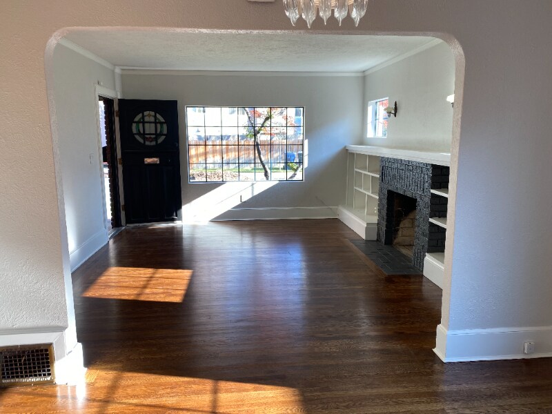 2348 42nd St, Sacramento, CA 95817 House for Rent in Sacramento, CA