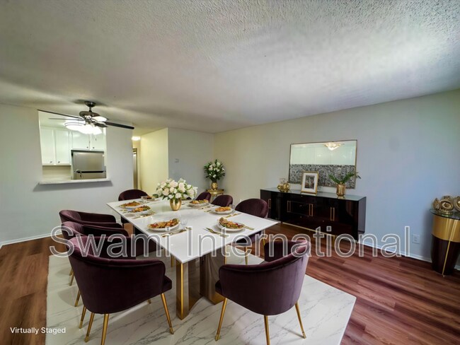 Foto del edificio - 26114 Belle Porte Ave