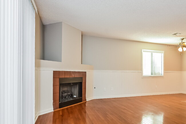 Building Photo - 134 Wynntry Dr