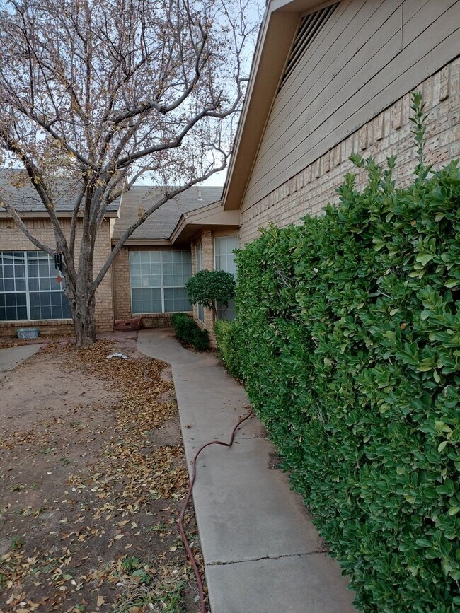 Foto del edificio - Southwest Lubbock 3 Bedroom