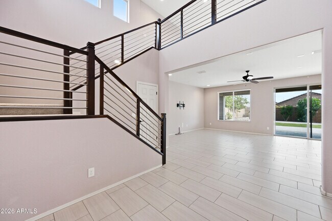 Foto del edificio - 9559 W Fallen Leaf Ln