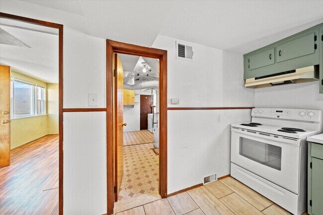 Foto del edificio - 709 Milan Ave