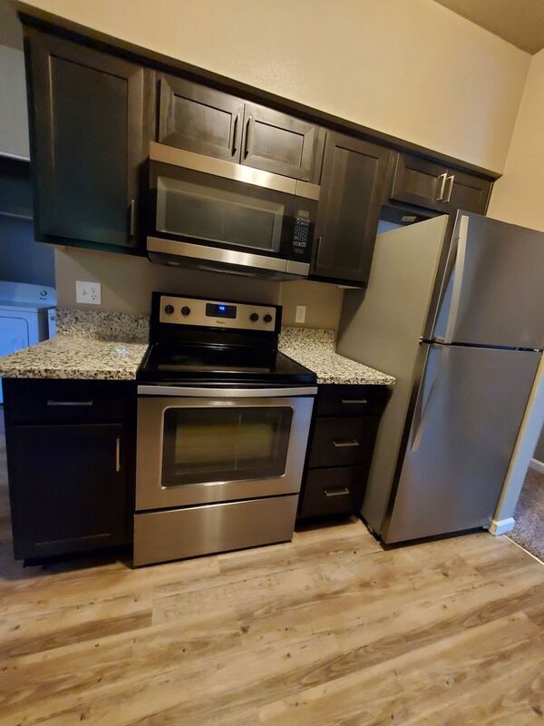 Foto del edificio - 4255 Hawthorne Ave NE