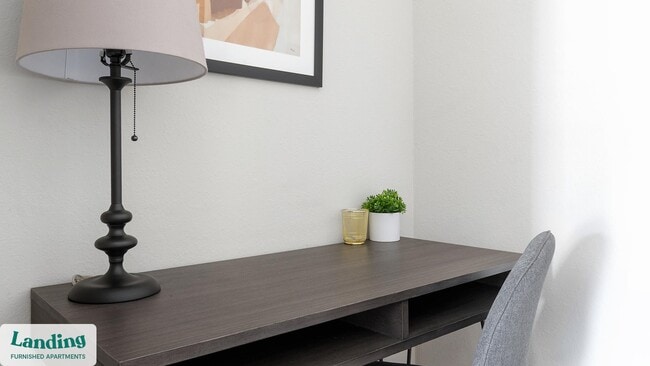 Building Photo - 215 Hunters Lk Wy