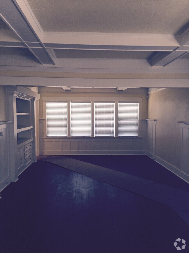 New The Lucky Baldwin Apartments for Rent with a Balcony Los Angeles