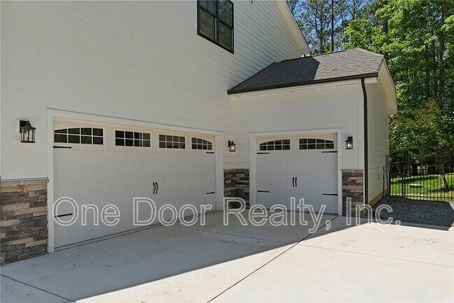 Foto del edificio - 5320 Linkshire Ln