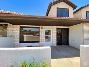 Building Photo - 490 E 700 S