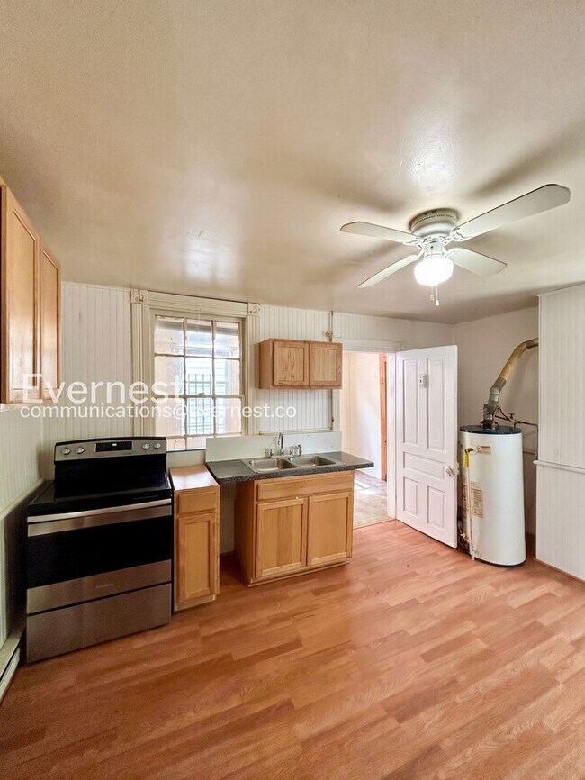 Foto del edificio - 1204 N 20th St