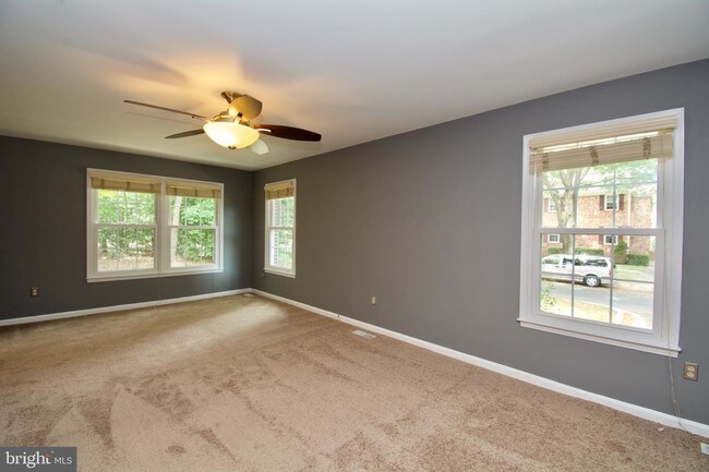 Building Photo - 9443 Park Hunt Ct