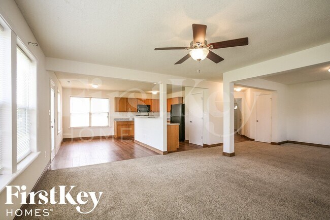 Foto del edificio - 5555 Wild Horse Dr