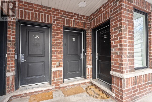 Photo du bâtiment - 50 Carnation Ave