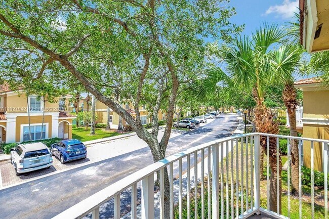 Foto del edificio - 12832 SW 30th St