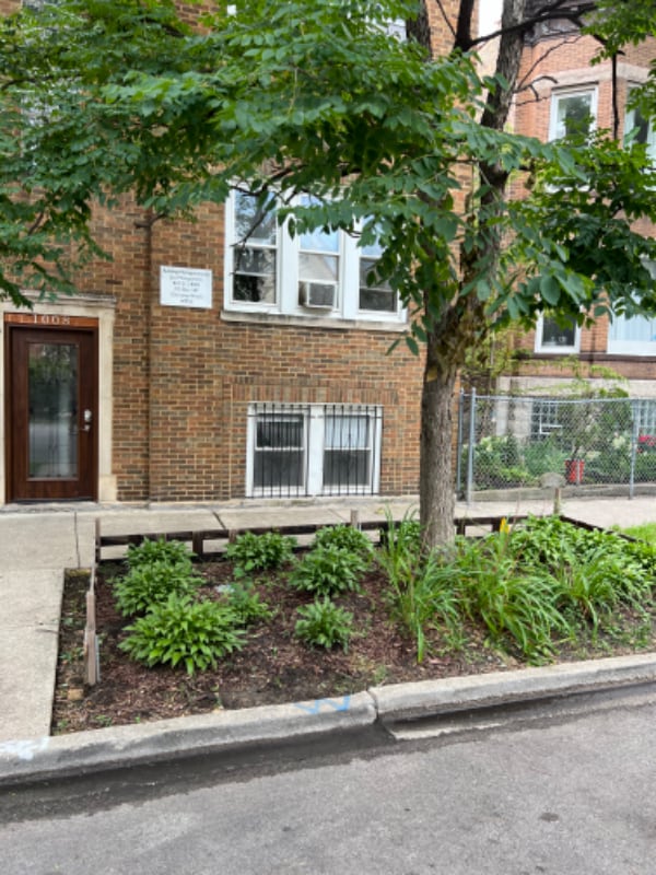 Building Photo - 1008 N Mozart St