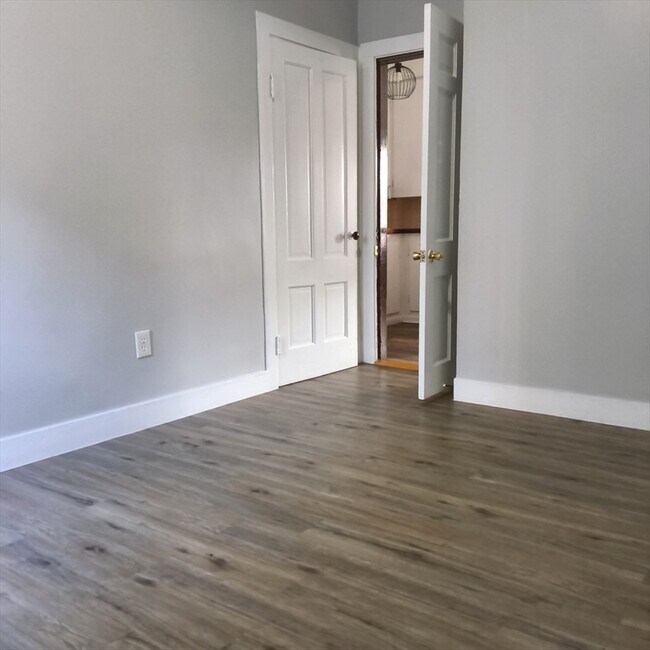 Foto del edificio - 212-218-218 Lowell St