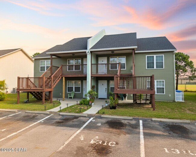 Foto del edificio - 131 Gwyn Dr