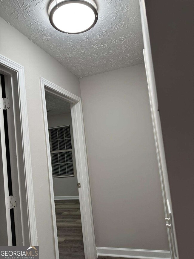 Foto del edificio - 1758 Cannonball Ct NW