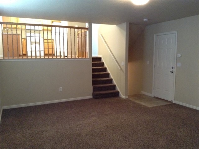Foto del edificio - 1169 N Orchard Ave
