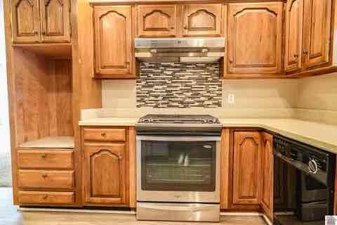 Foto del edificio - 5439 Tuck Rd