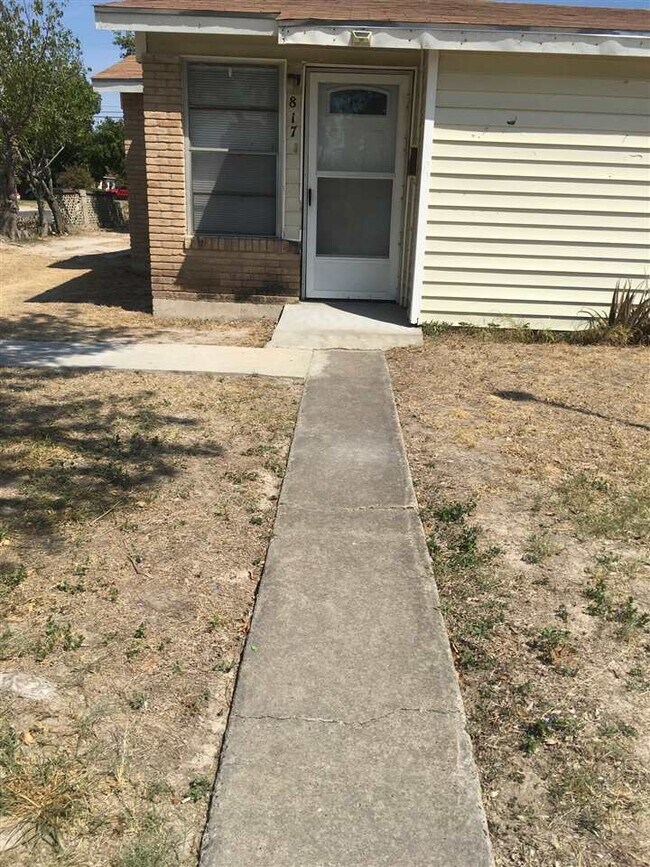 817 W 5th St, Del Rio, TX 78840 House Rental in Del Rio, TX