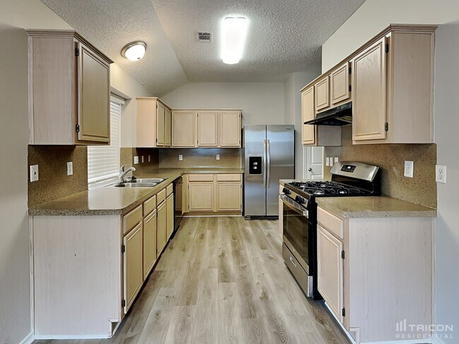 Foto del edificio - 5208 Wolverton Ct