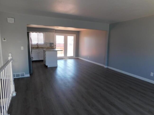 Building Photo - 3625 S 4445 W