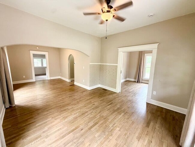 Building Photo - Charming 2 Bed 1 Bath In Downtown Loveland