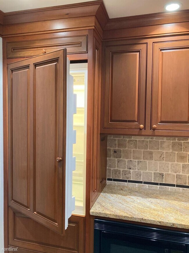 Foto del edificio - 1617 E McMillan St