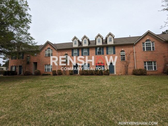 Building Photo - Wonderful 2/2.5 Germantown Townhouse Now A...