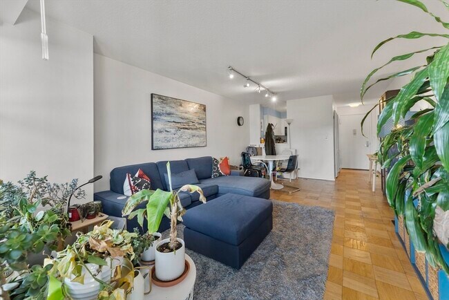 Foto del edificio - 151 Tremont St