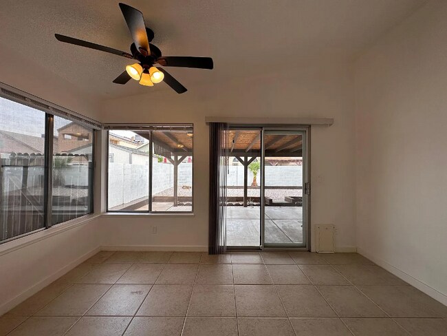 Building Photo - 7012 Cornflower Dr