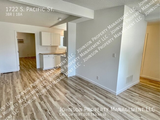 Foto del edificio - Newly remodeled Boise Bench duplex 3 bed i...