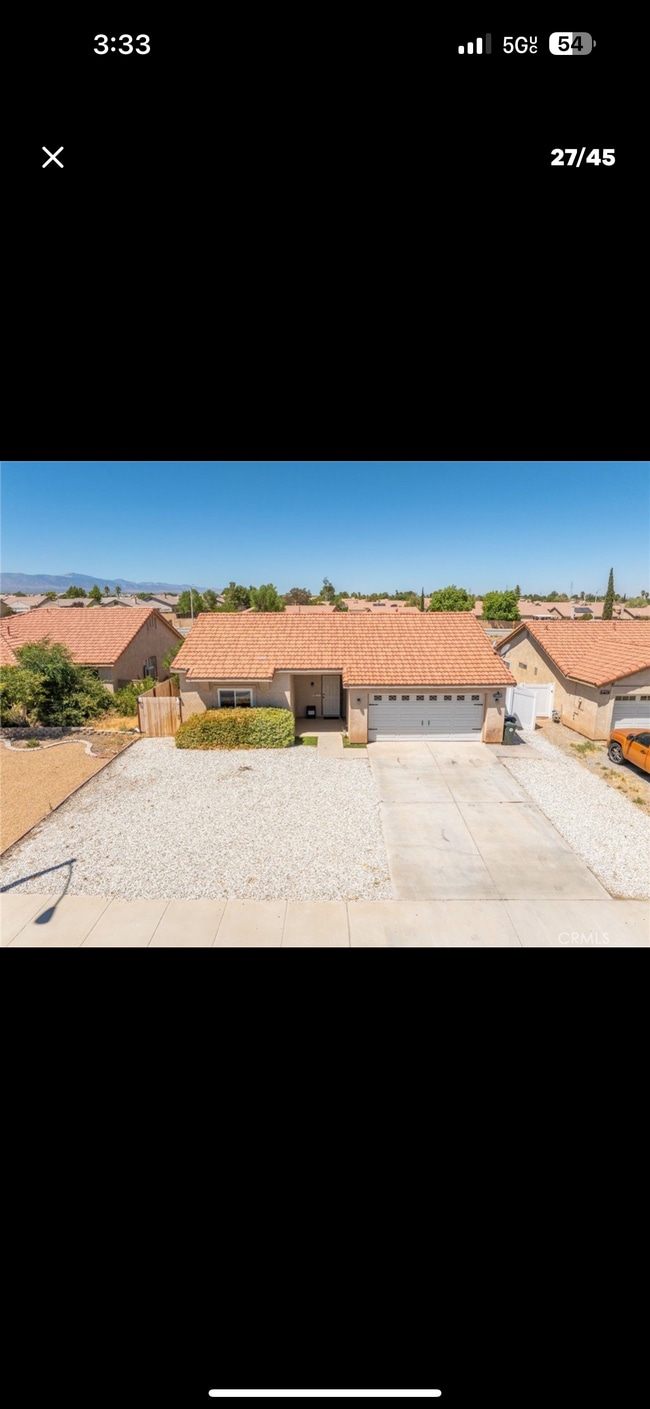 Building Photo - 14618 Desert Rose Dr