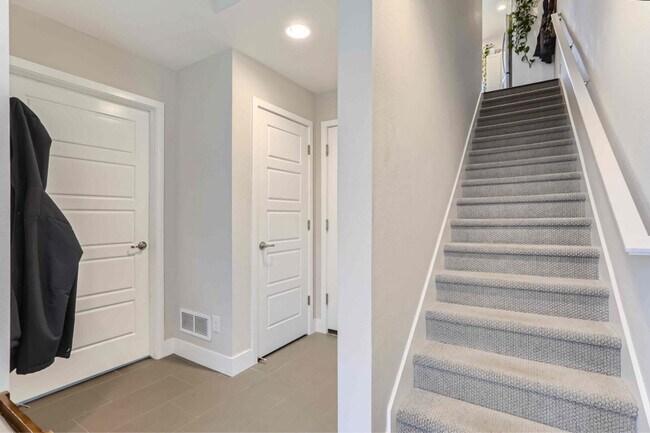 Foto del edificio - 4225 Yarrow St
