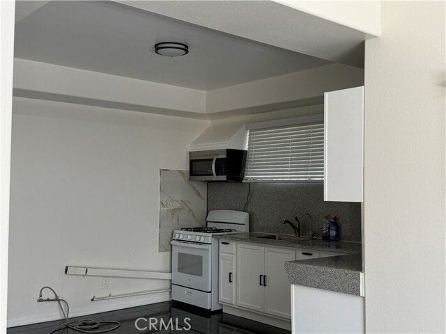 Foto del edificio - 7735 Graves Ave