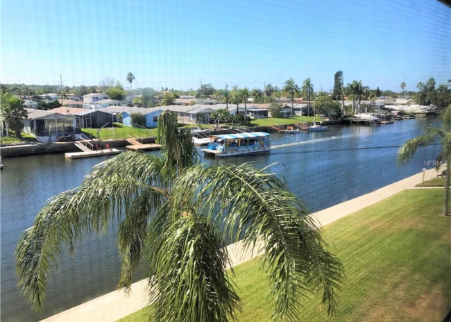 Foto del edificio - 4660 Marine Pkwy