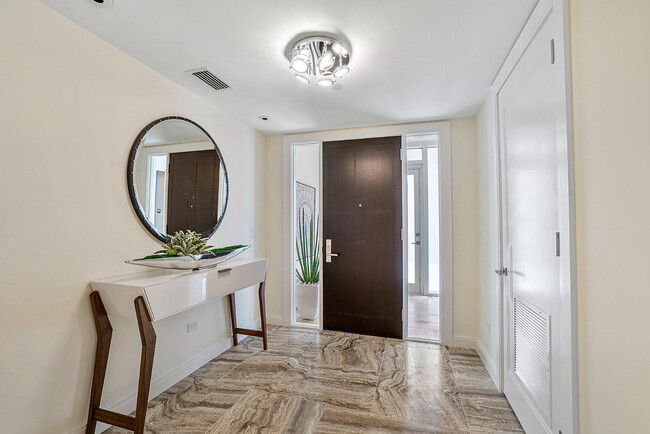 Foto del edificio - 3550 S Ocean Blvd