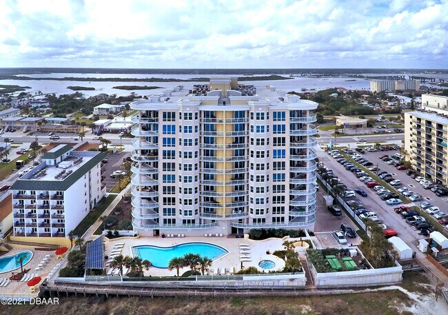 Building Photo - 3703 S Atlantic Ave