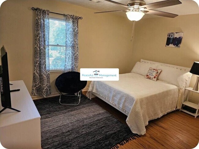 Foto del edificio - 6206 Olde Towne Dr