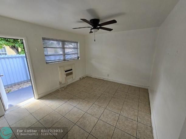 Foto del edificio - 2817 Van Buren St