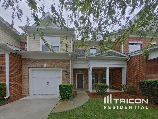 Building Photo - 5619 Triveny Rd