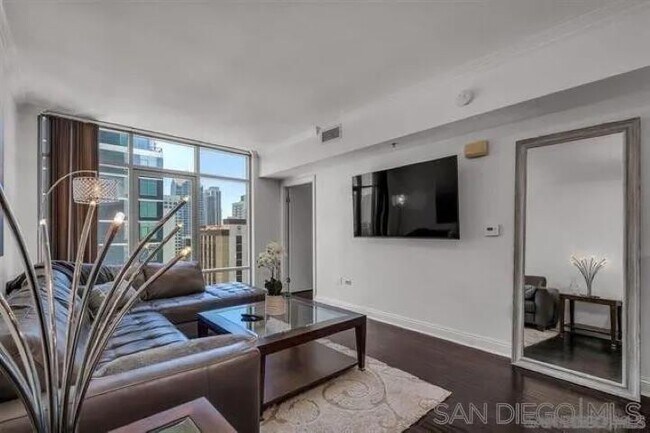 Foto del edificio - 425 W Beech St