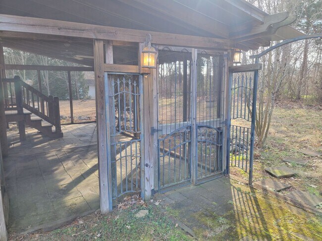 Foto del edificio - 3 Bedroom 2 Bathroom House