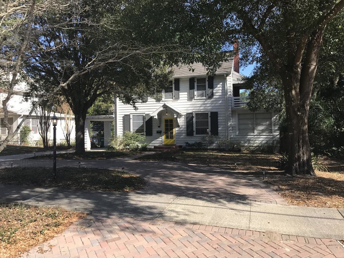Primary Photo - 407 N Clara Ave