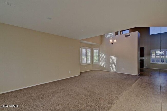 Building Photo - 21672 N Geraldine Dr