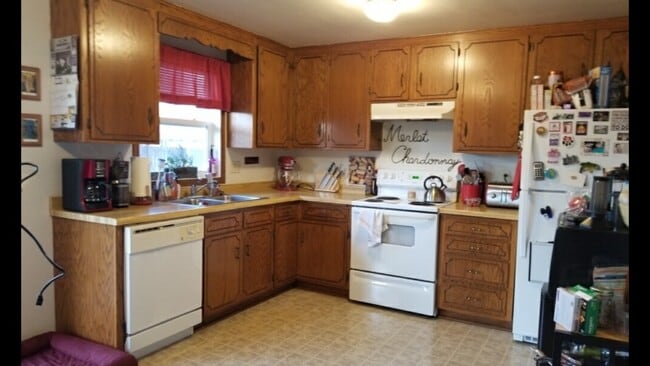 Building Photo - 1134 Scheuring Rd
