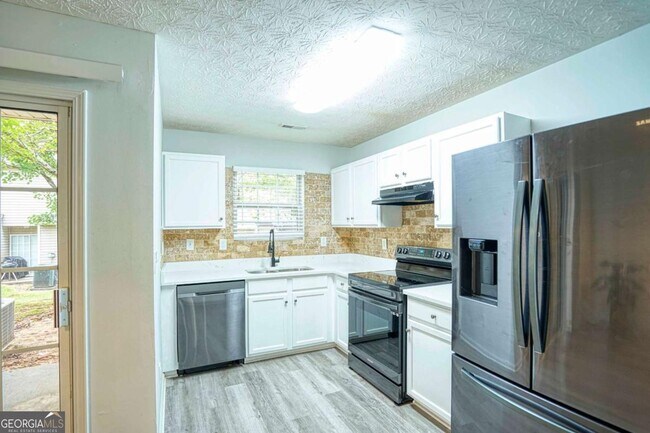 Building Photo - 6527 Arbor Gate Dr SW