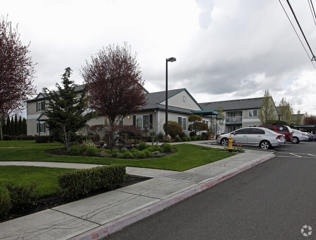 Building Photo - Westbury Commons